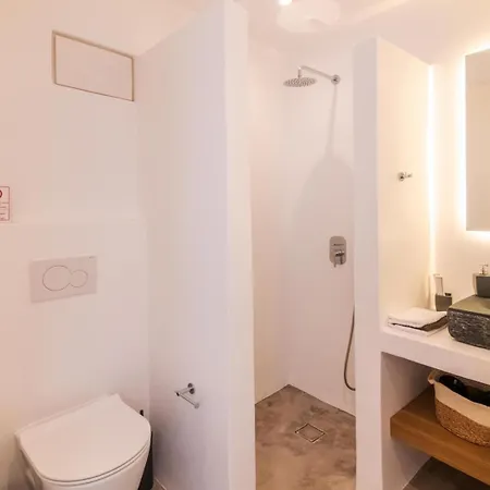 Villa Tínos Prinos 3 *
