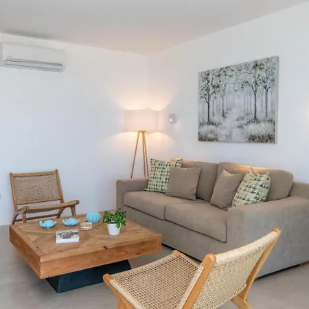 Villa Tínos Prinos 3 *